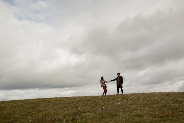 電話占いヴェルニ 絵琉沙先生