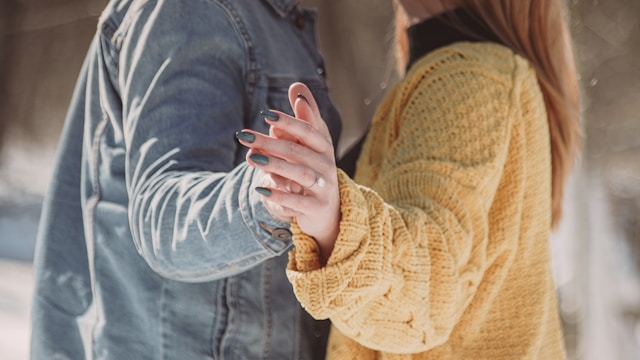 電話占いヴェルニ 琉羽先生