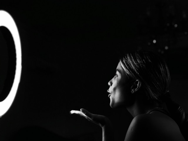 電話占いヴェルニ 新月先生