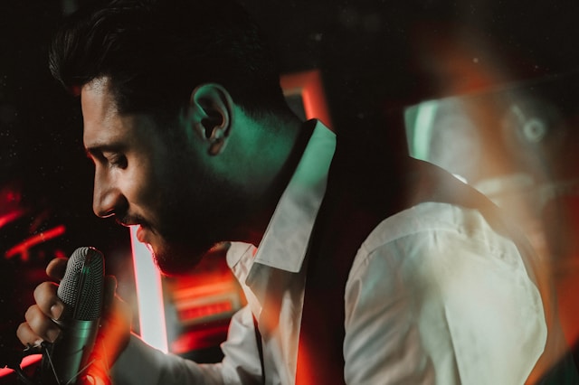 電話占いヴェルニ　花梨亜先生